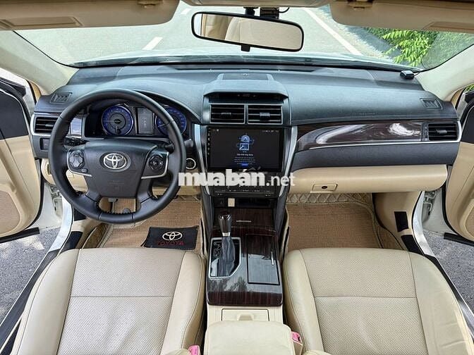 TOYOTA CAMRY 2.0E