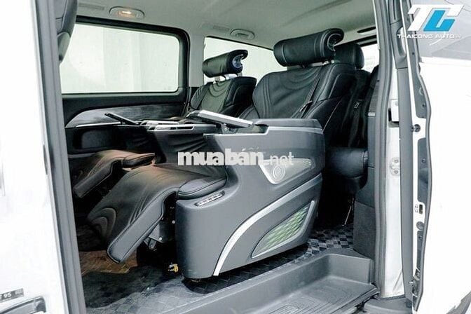 Mercedes V250 Luxury model 2021