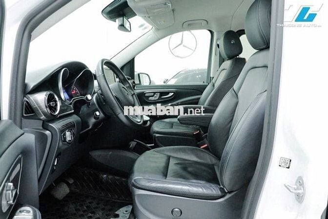 Mercedes V250 Luxury model 2021