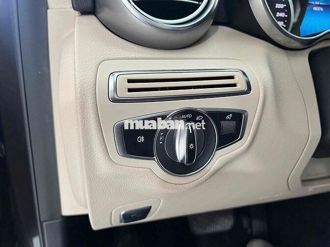 Mercedes Benz C200 2019