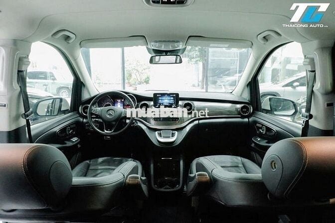 Mercedes V250 Luxury model 2021