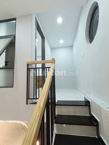 CHÍNH CHỦ CẦN BÁN NHÀ MẶT TIỀN TTT10