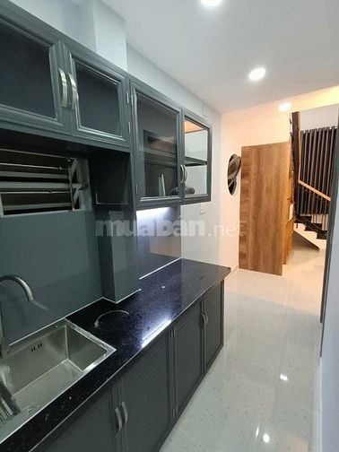 CHÍNH CHỦ CẦN BÁN NHÀ MẶT TIỀN TTT10