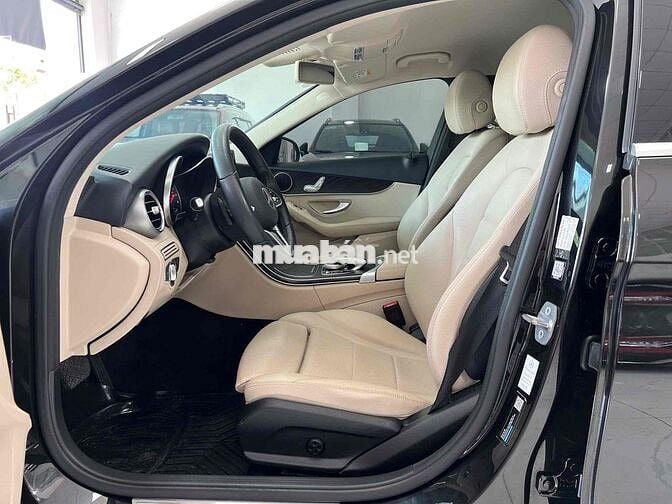 Mercedes Benz C200 2019