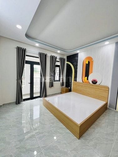 Bán nhà 4 tầng mới đẹp, 4x18, tặng hết nội thất, chỉ hơn 6 tỷ.