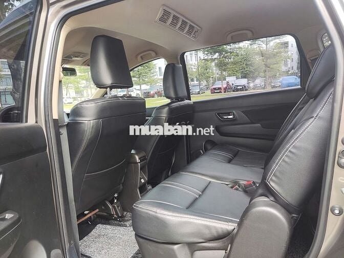 Suzuki XL7 sx 2022 màu xám biển Hà Nội