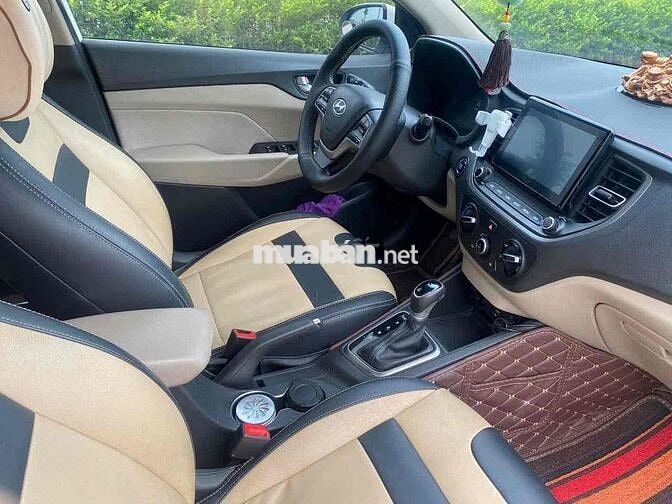 Hyundai Accent 2023 1.4 AT - 75000 km