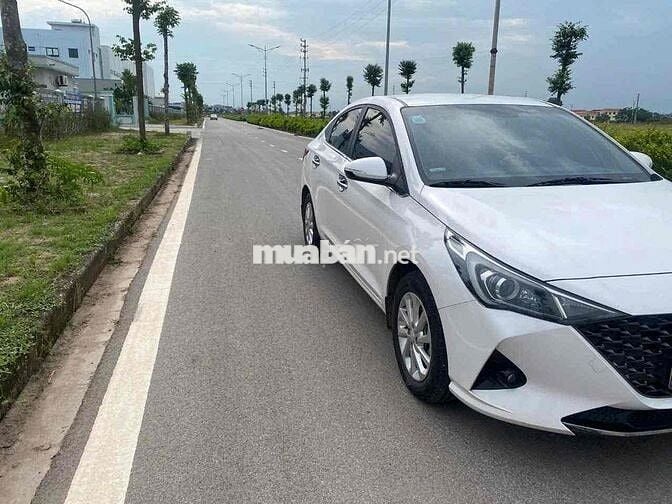Hyundai Accent 2023 1.4 AT - 75000 km