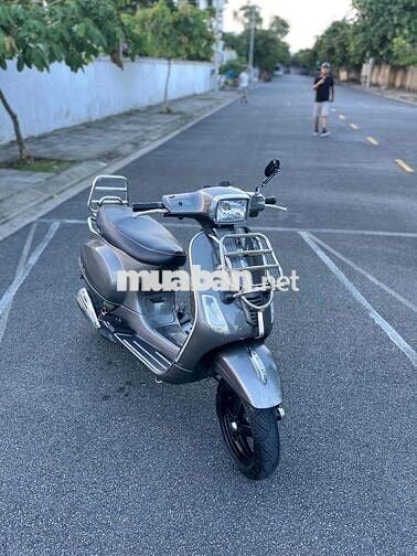 Cần nhượng lại em vespa 150cc đèn vuông
