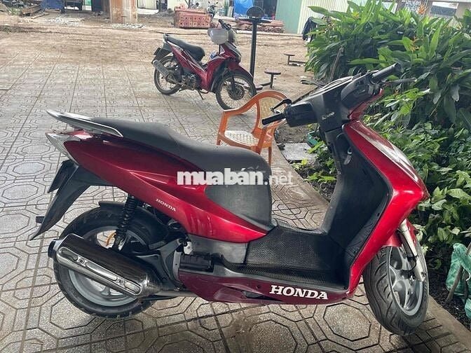 Bán honda Dylan máy êm, giấy tờ đầy đủ