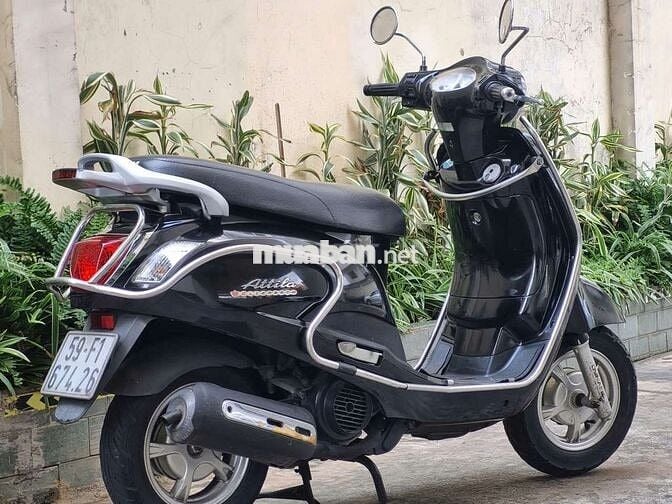 SYM Attila Elizabeth. xe nhà sử dụng