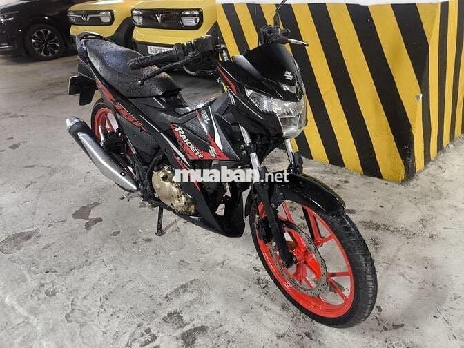 Xe Raider 2017 Fi màu đỏ đen