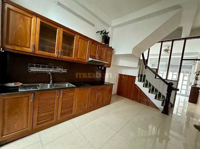 Nhà cho thuê nguyên căn hẻm xe hơi 217/35 Bùi Đình Túy