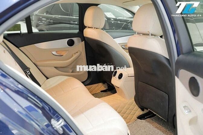 Mercedes Benz C180 2019