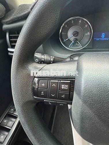 Toyota Fortuner 2017 2.4G 4x2 MT - 120000 km