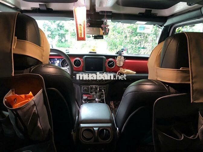 Cực đẹp giá tốt-Jeep Wrangle Rubicon Unlimited 2.0