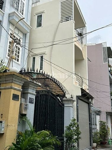 Nhà cho thuê nguyên căn hẻm xe hơi 217/35 Bùi Đình Túy