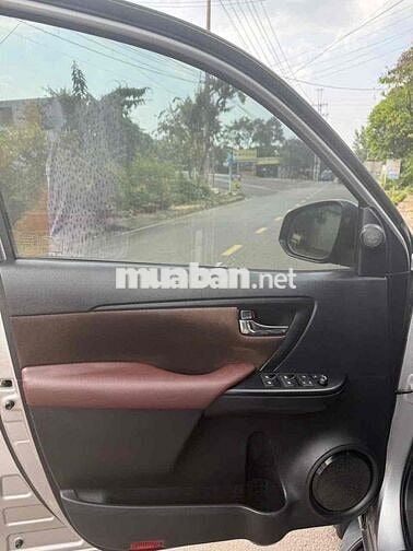 Toyota Fortuner 2017 2.4G 4x2 MT - 120000 km