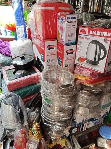Sang nhượng lại Tạp hóa gia dụng bia nước ngọt....v..v