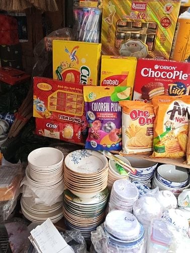 Sang nhượng lại Tạp hóa gia dụng bia nước ngọt....v..v