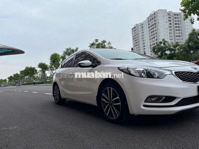 Kia K3 2015 2.0 AT - 85000 km