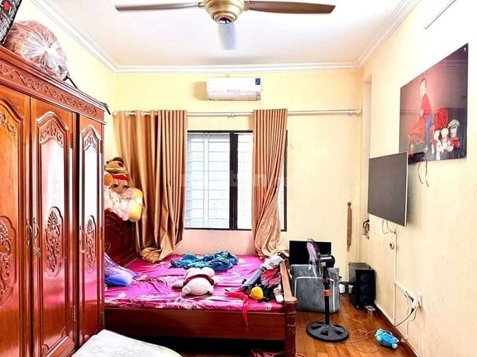 Bán nhà 5 tầng phố Lê Văn Lương, 55m2, phân lô, ô tô ra vào, ở luôn