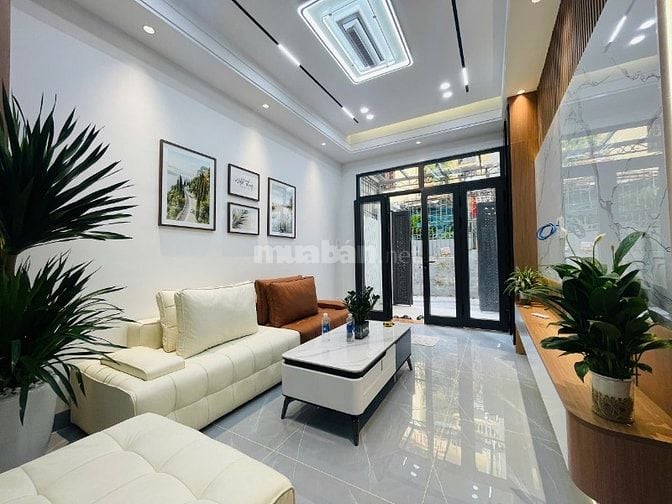  CỰC PHẨM KIM GIANG – 40M² – 4 TẦNG – DÂN XÂY ĐẸP – GIÁ CHÀO 8.65 TỶ 