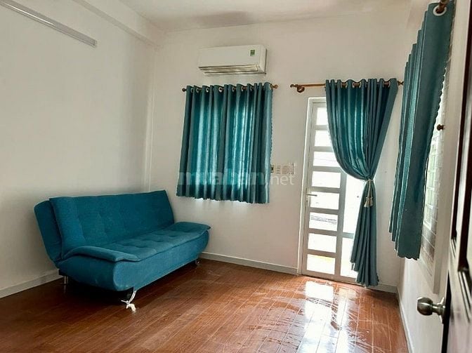 Nhà cho thuê nguyên căn hẻm xe hơi 217/35 Bùi Đình Túy