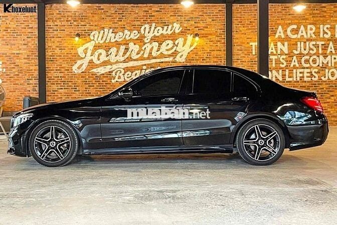 Mercedes Benz C Class 2021 C 300 AMG - 38000 km