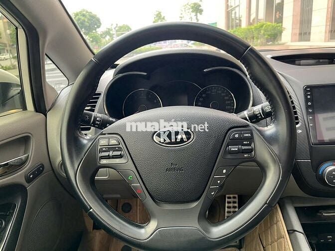 Kia K3 2015 2.0 AT - 85000 km