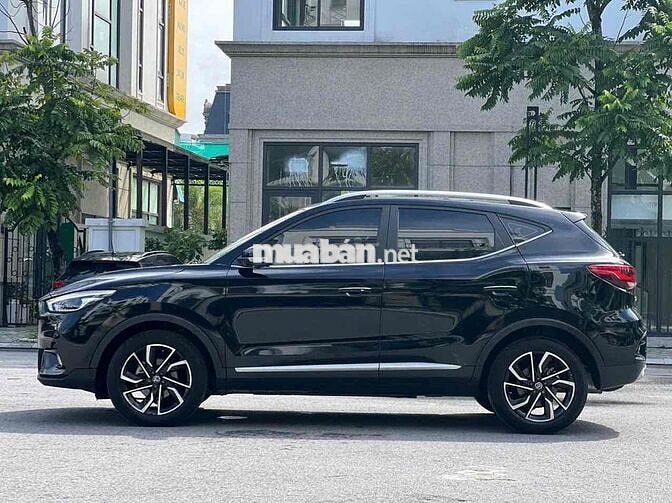 MG MGZS 2021 Luxury 1.5 AT 2WD - 29000 km full ls