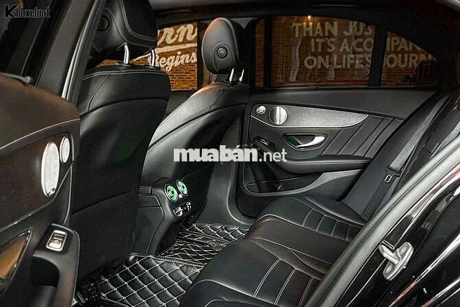Mercedes Benz C Class 2021 C 300 AMG - 38000 km
