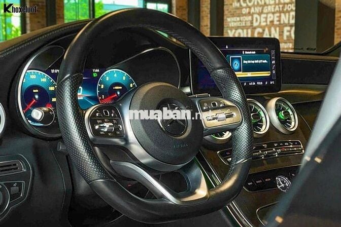 Mercedes Benz C Class 2021 C 300 AMG - 38000 km