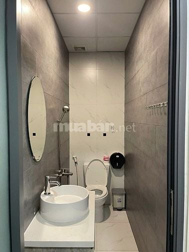 CHO THUÊ NHÀ MẶT TIỀN TRƯỜNG SA - PHÚ NHUẬN. NHÀ ĐẸP GIÁ RẺ