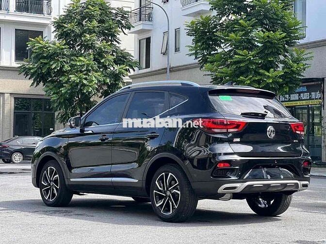 MG MGZS 2021 Luxury 1.5 AT 2WD - 29000 km full ls