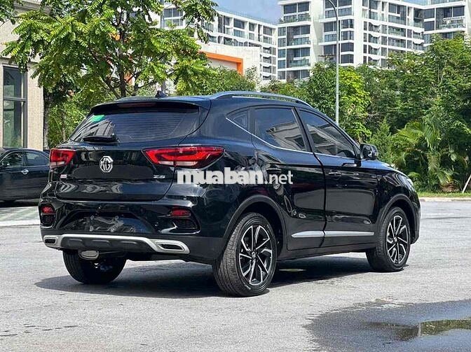 MG MGZS 2021 Luxury 1.5 AT 2WD - 29000 km full ls