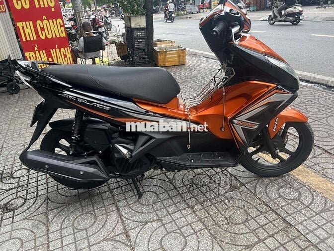 cần bán xe Airblade