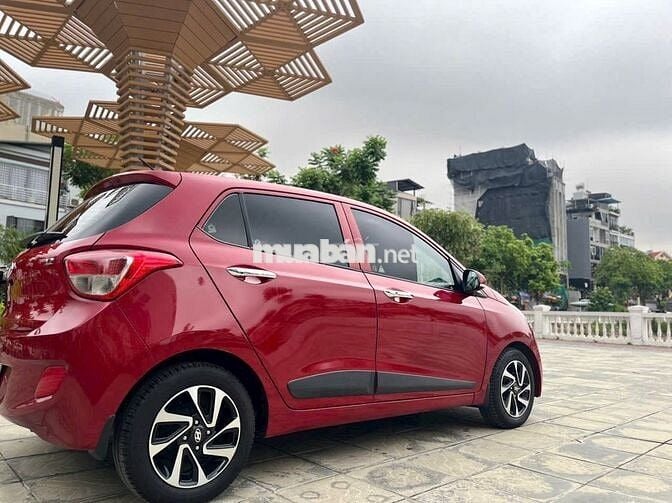 Hyundai Grand i10 2016 Grand 1.2 AT - 100000 km
