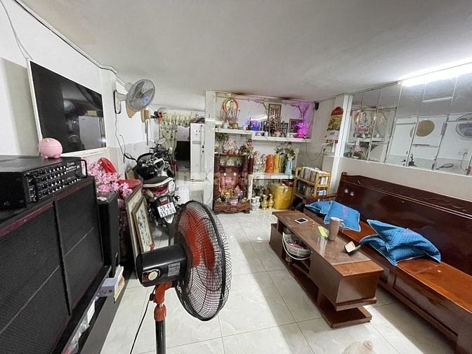 🏡 BÁN NHÀ RẺ NHẤT KHU VỰC – TRUNG TÂM QUẬN 7 🚗 HẺM ÔTÔ – giá 4.5T