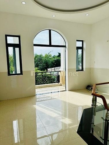Cho Thuê Nhà Lầu Nguyên Căn - Mới Xây Chưa Sử Dụng