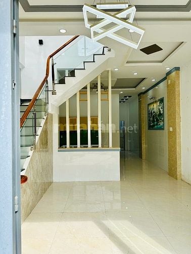 Cho Thuê Nhà Lầu Nguyên Căn - Mới Xây Chưa Sử Dụng