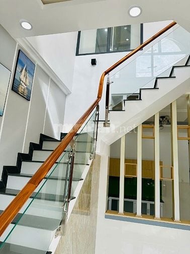 Cho Thuê Nhà Lầu Nguyên Căn - Mới Xây Chưa Sử Dụng