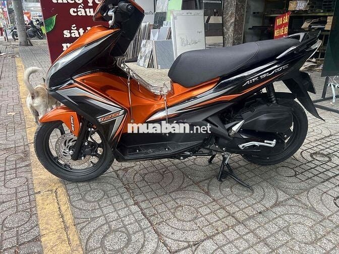 cần bán xe Airblade