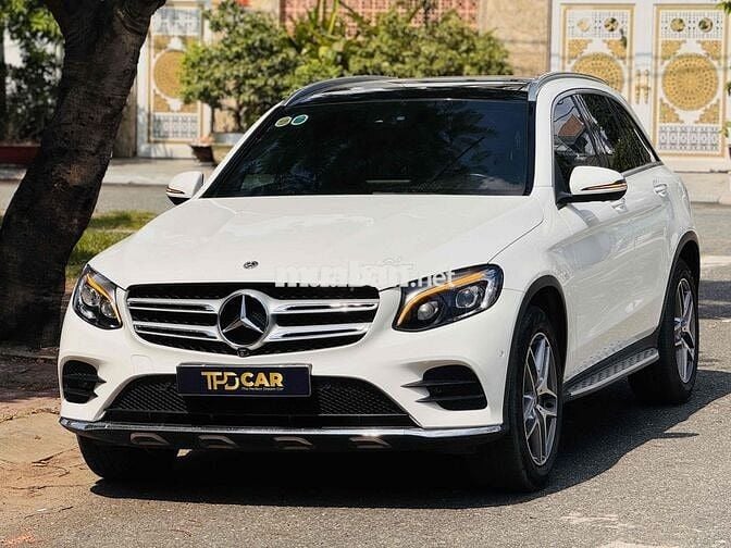 GLC300  TRẮNG NÂU- 1 CHỦ LĂN BÁNH