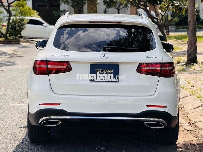 GLC300  TRẮNG NÂU- 1 CHỦ LĂN BÁNH