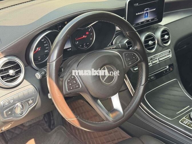 GLC300  TRẮNG NÂU- 1 CHỦ LĂN BÁNH