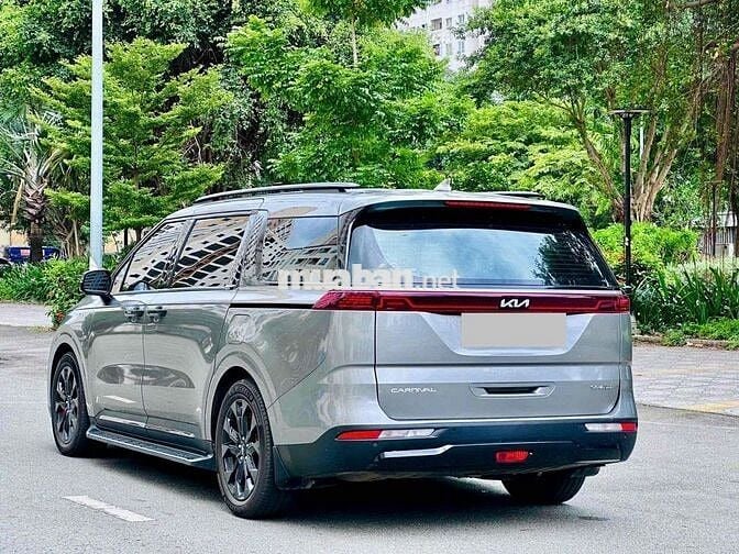 Kia Carnival 2023 Signature 2.2D - 49000 km