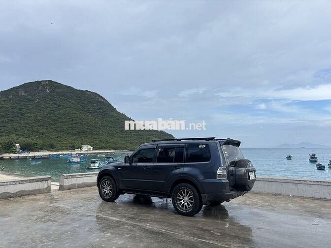 Mitsubishi Pajero 2008 3 - 130000 km