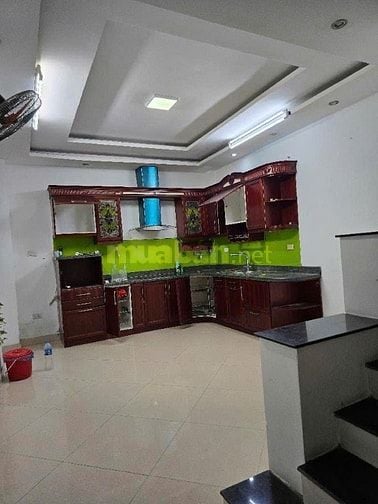 Bán nhà Ngọc Hà ô tô đỗ cửa, Dt 58m2, 4t, mt 4.4m, 14.2 tỷ, kinh doanh