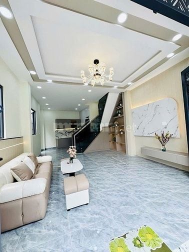 NHÀ ĐẸP HIỆN ĐẠI –  ÁNH SÁNG TỰ NHIÊN, DỌN VÀO Ở NGAY-GIÁ CHỈ 2 TỶ